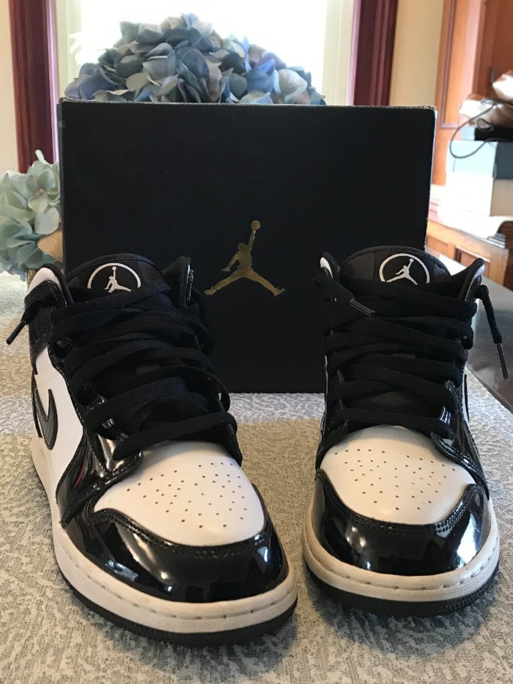 Jordan 1 Mid SE Carbon Fiber GS 5Y / Women 6.5 VNDS
